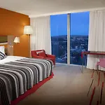 Radisson Blu Hotel, بريستول
