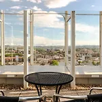 فندق Radisson Blu Hotel, بريستول