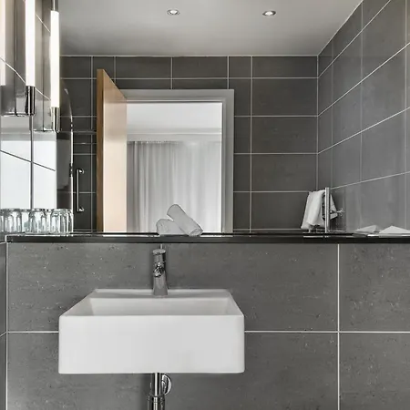 Hotel Radisson Blu Hotel, 4*