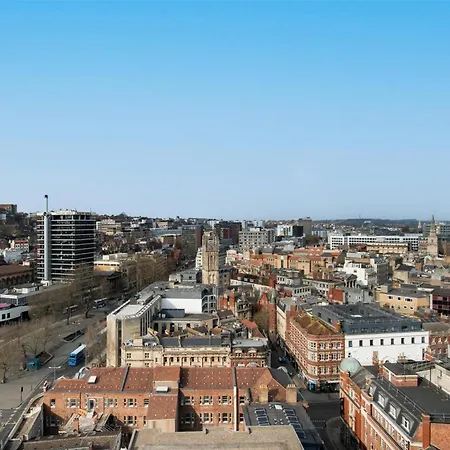 Radisson Blu Hotel, 4* Bristol