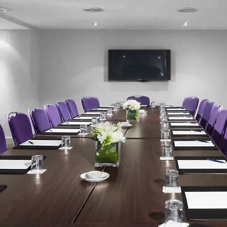 Radisson Blu Hotel, Szálloda 4*