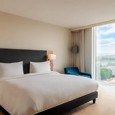 Radisson Blu Hotel, Ξενοδοχείο 4*