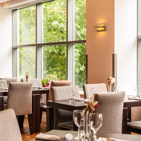 Radisson Blu Hotel, 4*