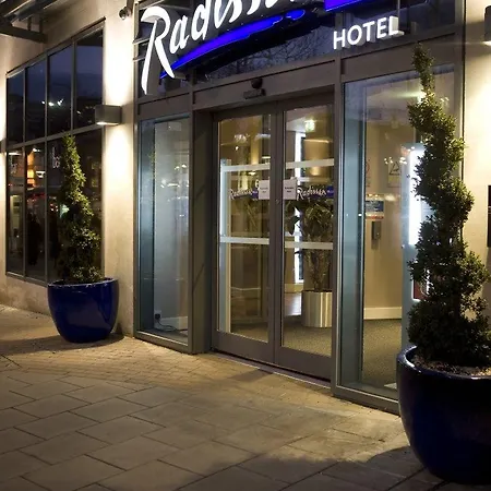 Radisson Blu Hotel, Hotel