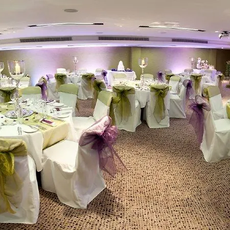 Hotel Radisson Blu Hotel, 4*