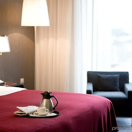 Radisson Blu Hotel, Hotel Bristol