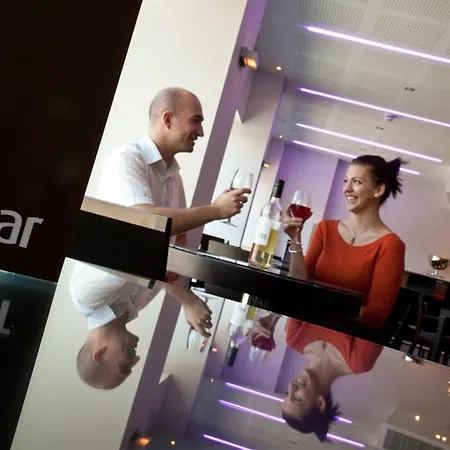 Radisson Blu Hotel, 4* Bristol