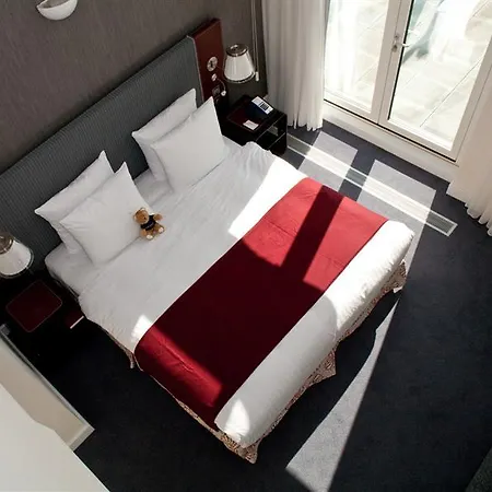 Radisson Blu Hotel, 4* Bristol