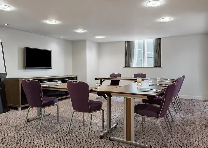 Radisson Blu Hotel, 4*