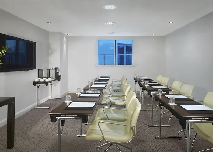 Radisson Blu Hotel, 4*