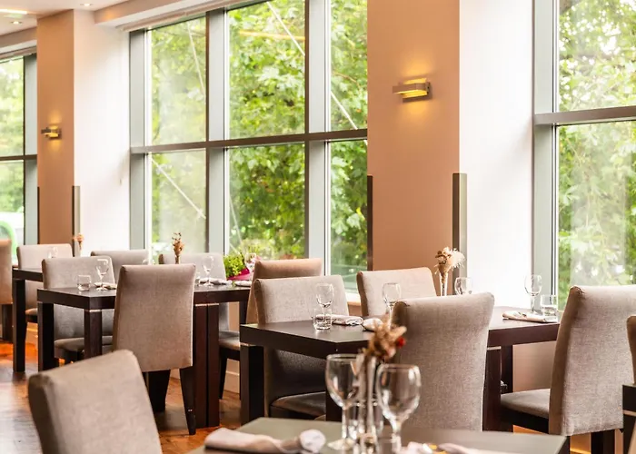 Radisson Blu Hotel, 4*