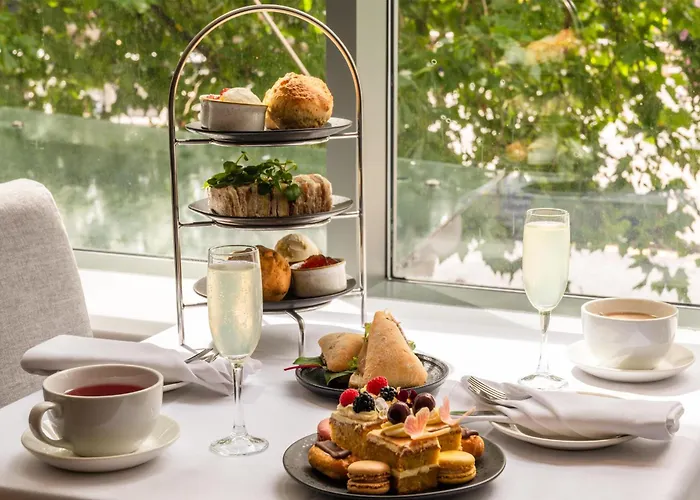 Radisson Blu Hotel, Готель