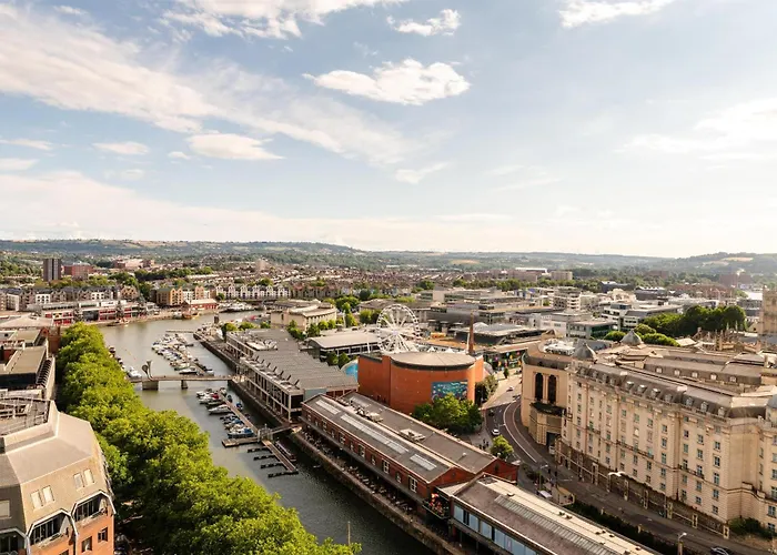 Radisson Blu Hotel, 4* Bristol