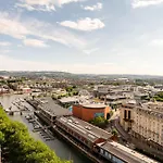 Radisson Blu Hotel, 4* Bristol