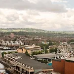 Radisson Blu Hotel, Hotell Bristol