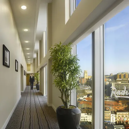 Radisson Blu Hotel, Hotel Bristol