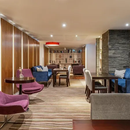 Szálloda Radisson Blu Hotel, 4*