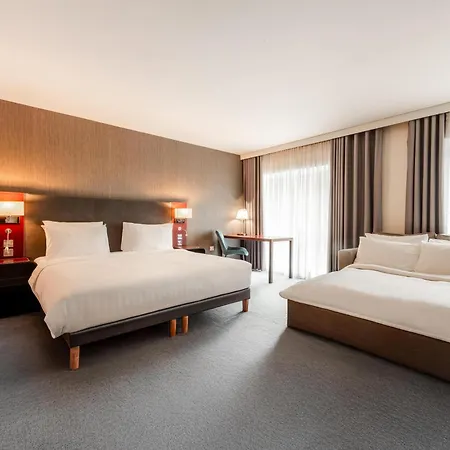 Hotel Radisson Blu Hotel, 4*