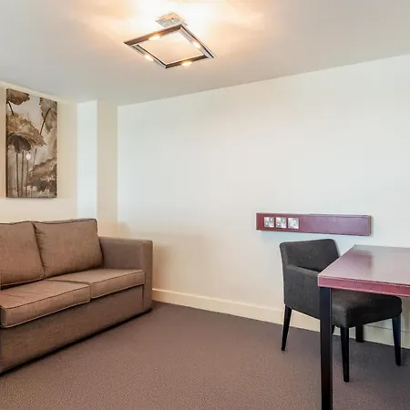 Radisson Blu Hotel, 4* Bristol