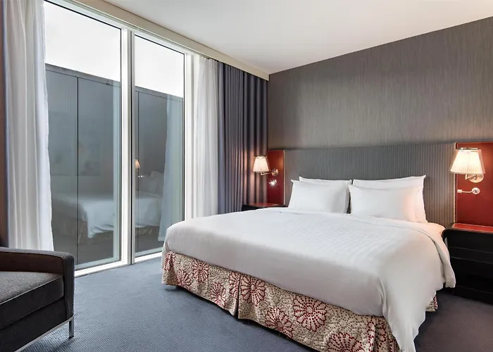 Radisson Blu Hotel, Szálloda