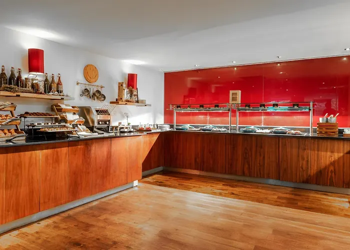 Radisson Blu Hotel, 4*